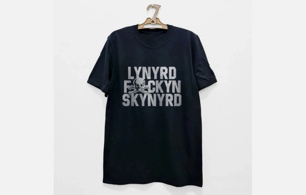 Rare Lynyrd Skynyrd Southern Rock Band T-shirt, Unisex Black T-shirt, Fan Casual T-shirt, Street Style Outdoor Daily Outfit